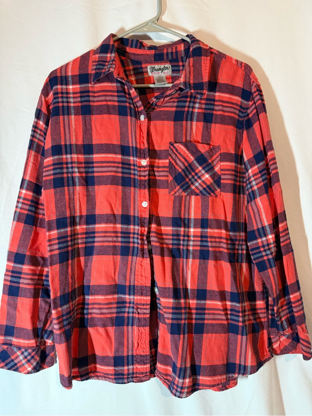 Wrangler Women’s Large Red Navy Plaid Flannel Shirt Rancher Button Up Cotton